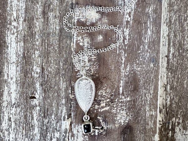 Necklace - KFD26N17