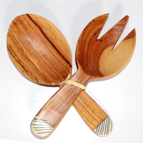 W Shaped Salad Server