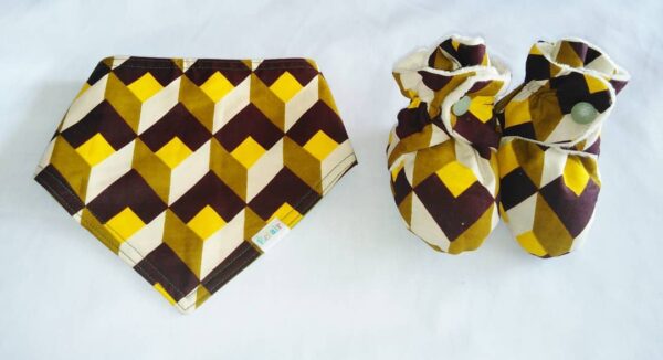 Bandana Bib & Booties Gift Set