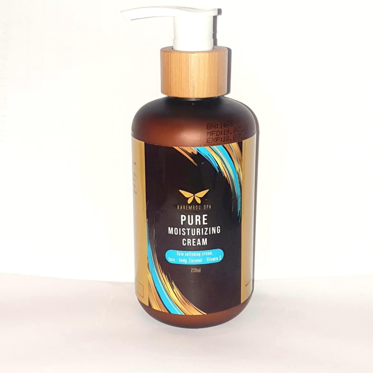 Pure Moisturizing Cream in Bottle