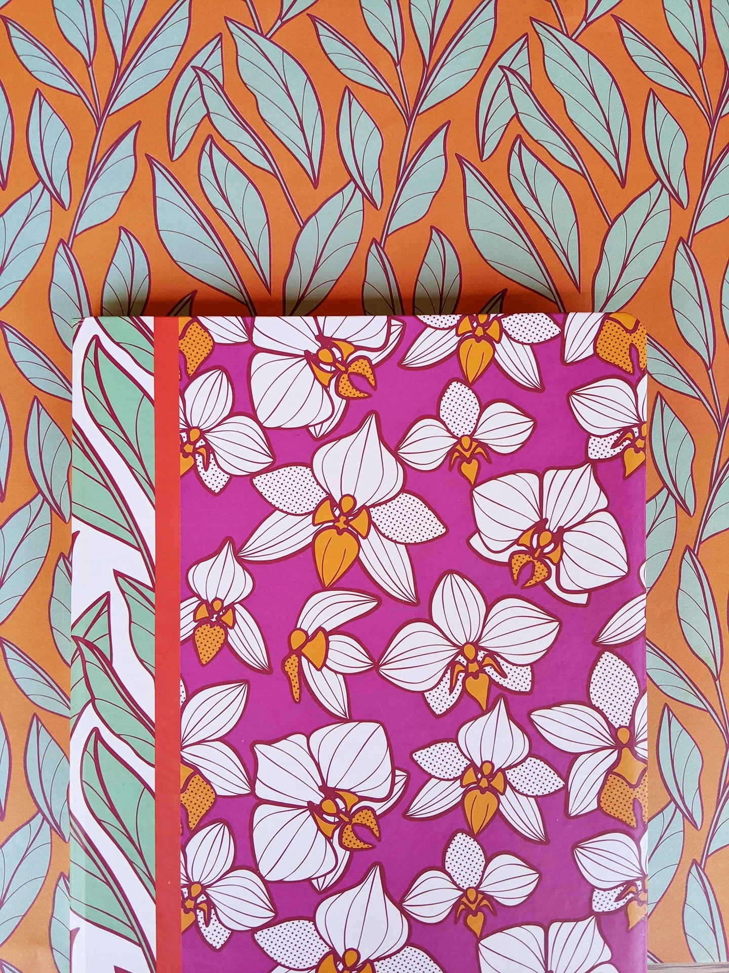 Notebook/ The mysterious orchid - Image 2