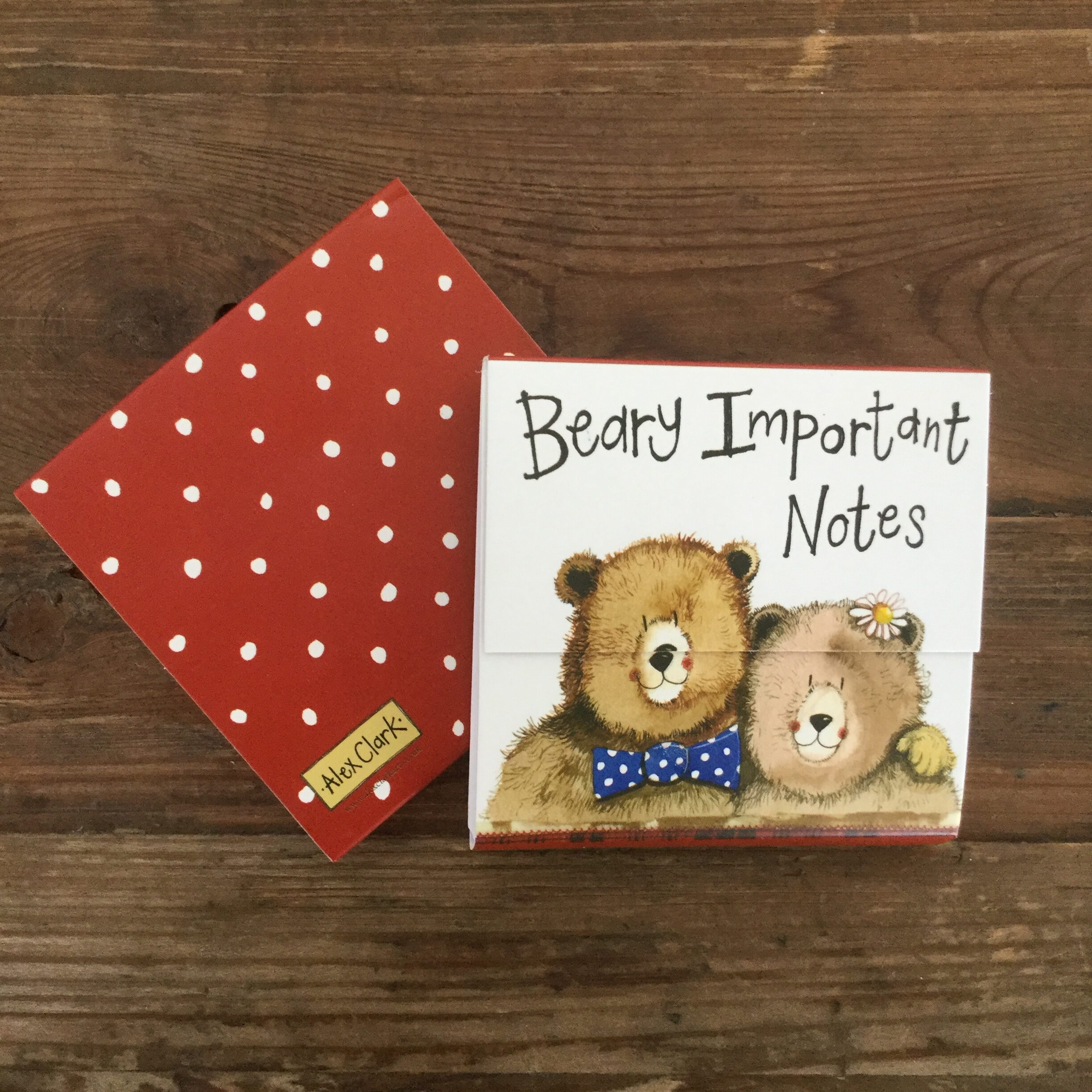 Spotty Scarf Mini Magnetic Notepad