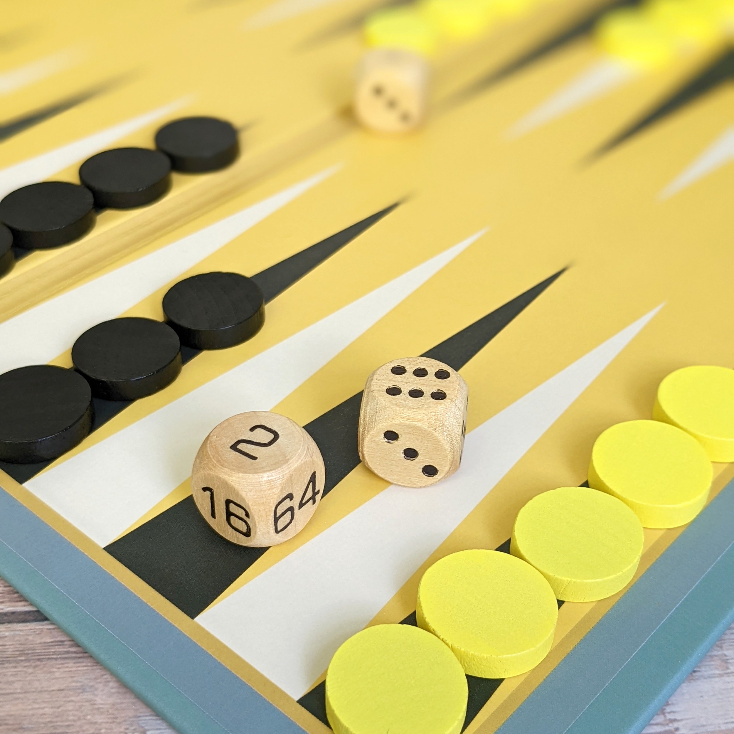 Backgammon Set - Pyramid Games - Image 2