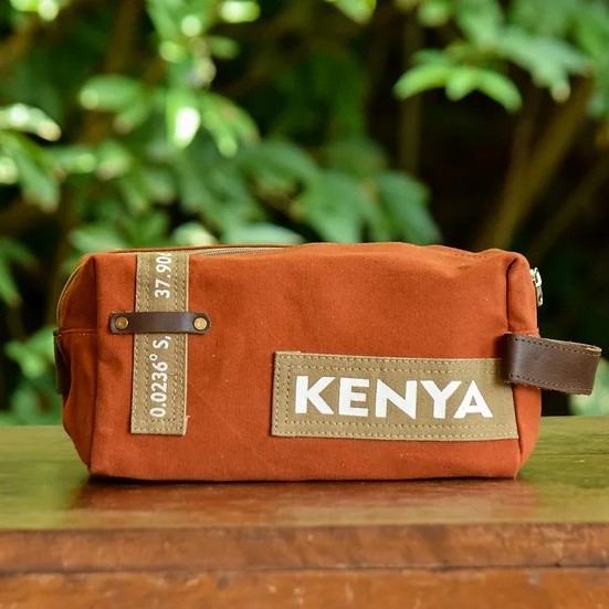 Chyulu Washbag