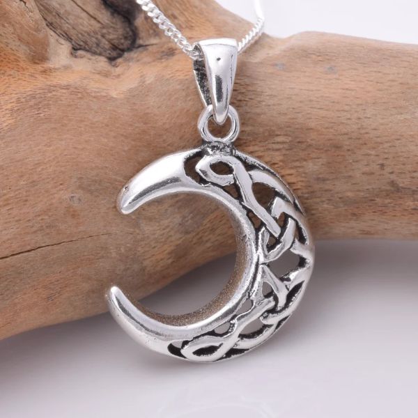 Silver Celtic moon pendant P348