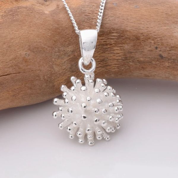 925 Silver Chrysanthemum Pendant P949
