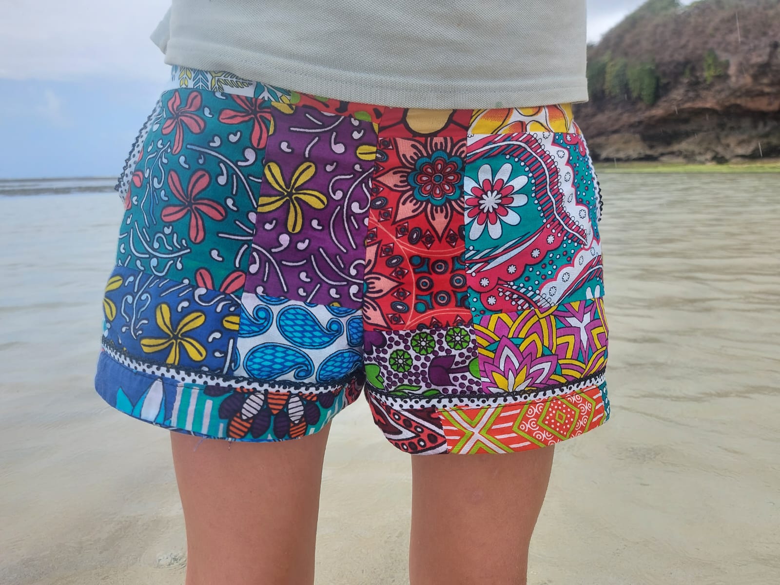 Teens Kilifi Patched Shorts - Image 2